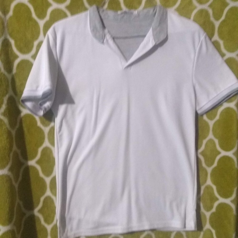J in Nuo FuSHi Collared Shirt